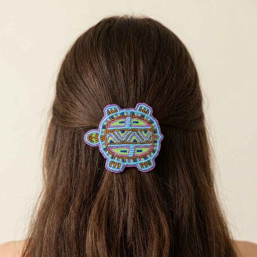 Beaded turtle Barrette Blue accent