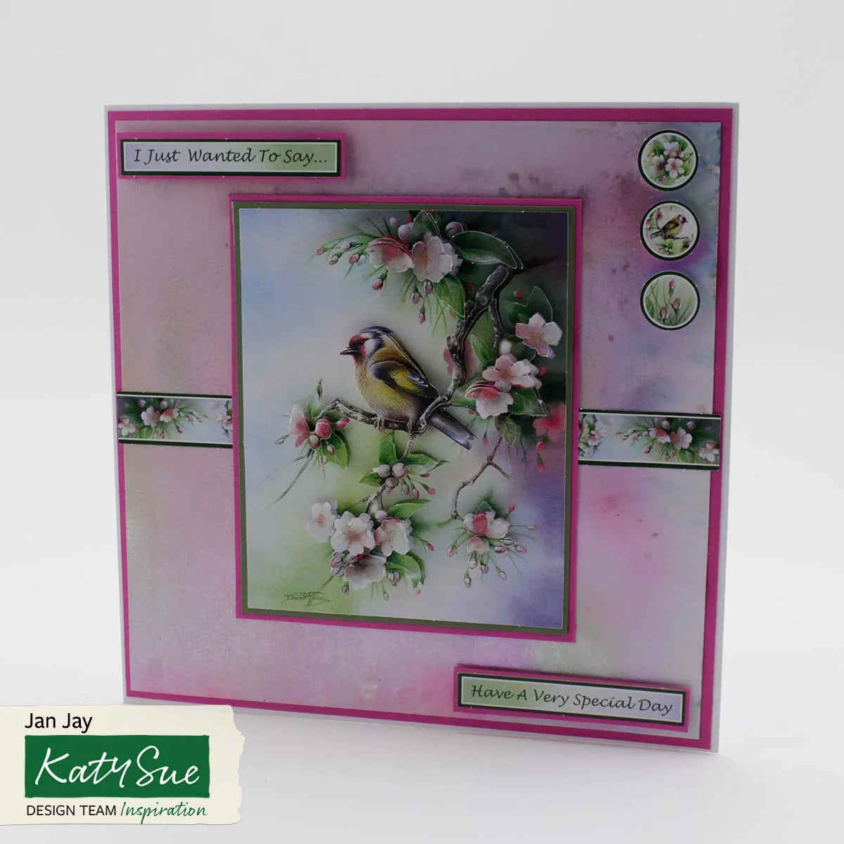 Die Cut Decoupage – Goldfinch In Cherry (Pack Of 3)