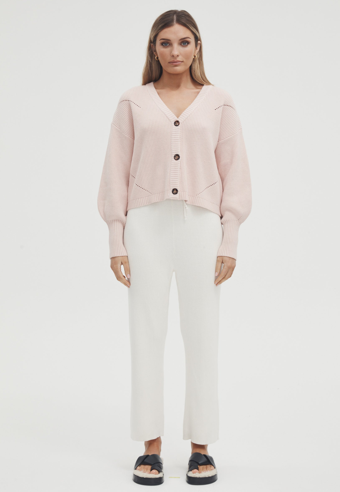 COASTLINE CROP CARDI by Legoe Heritage
