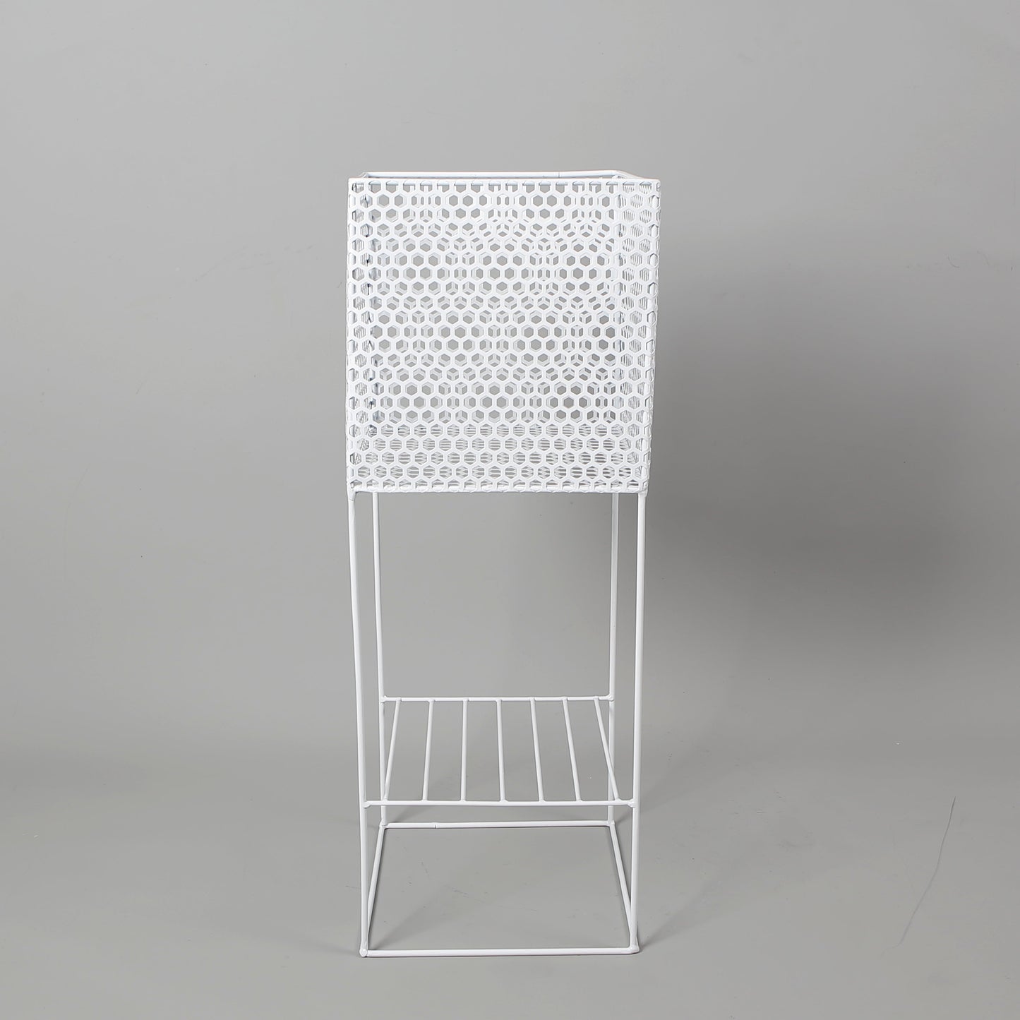 Salma White Raised Metal Pot Planter 2.3’