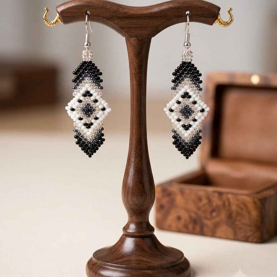 Soul Feather Earrings black