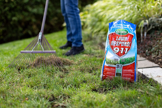 Scotts Lawn Response 9-1-1, 8kg (200 sq Meters / 2,150 sq feet Coverage) | Seed, Fertilizer & Soil Enhancer for Thick, Green Lawns | All-in-one Lawn Solution 🍁 All In One Marketplace Canada