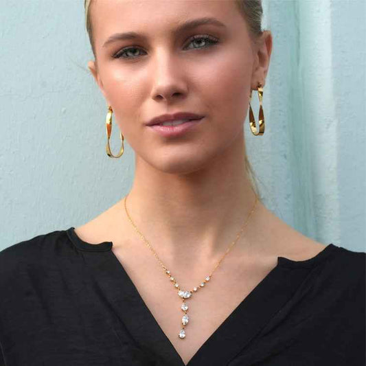 Style BUCKIE: Multi Pendant Zirconia Chain Necklace