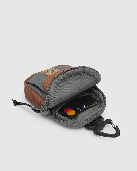 Sombrio Clip Bag