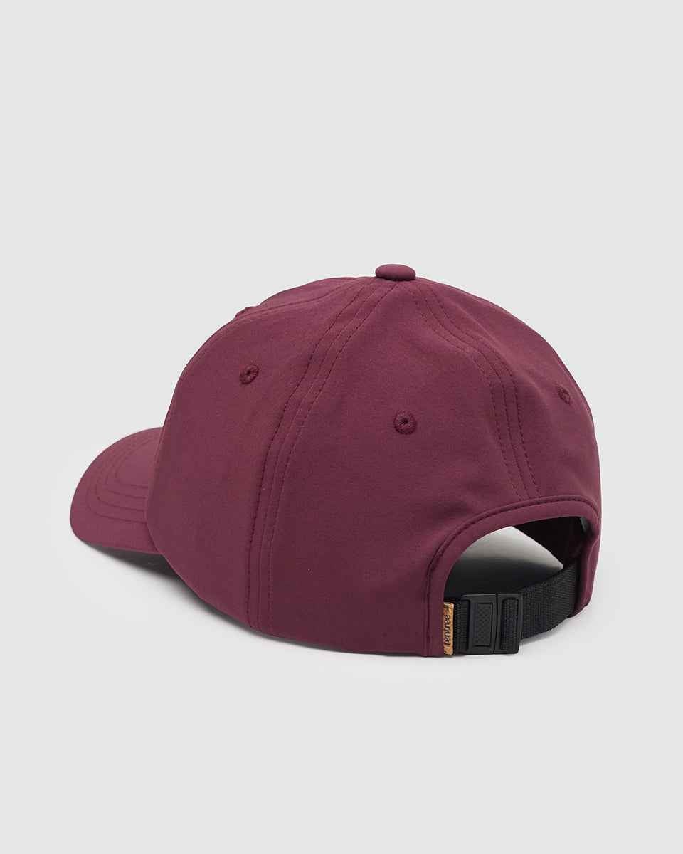 InMotion Peak Hat
