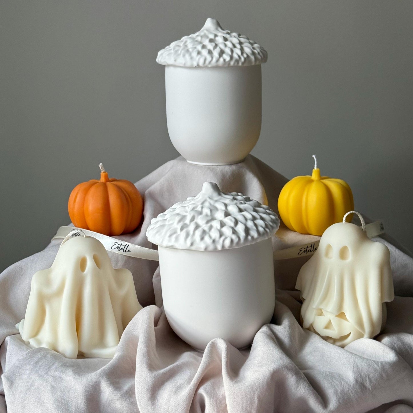 Acorn Jar Sojawachskerze: Handgefertigtes Jesmonite-Gefäß, Herbstduft