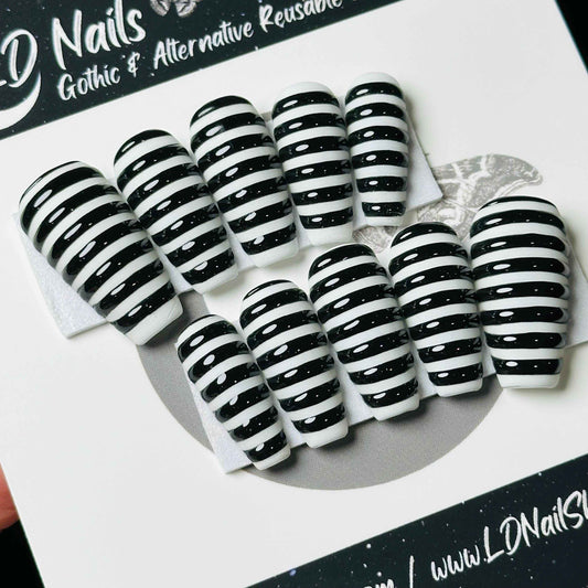 3D Stripe