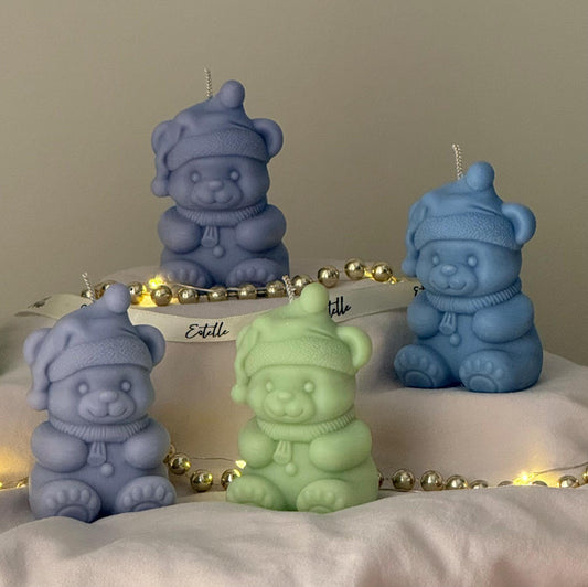 ミニクリスマスベアキャンドル、居心地の良い冬のホリデーアクセント