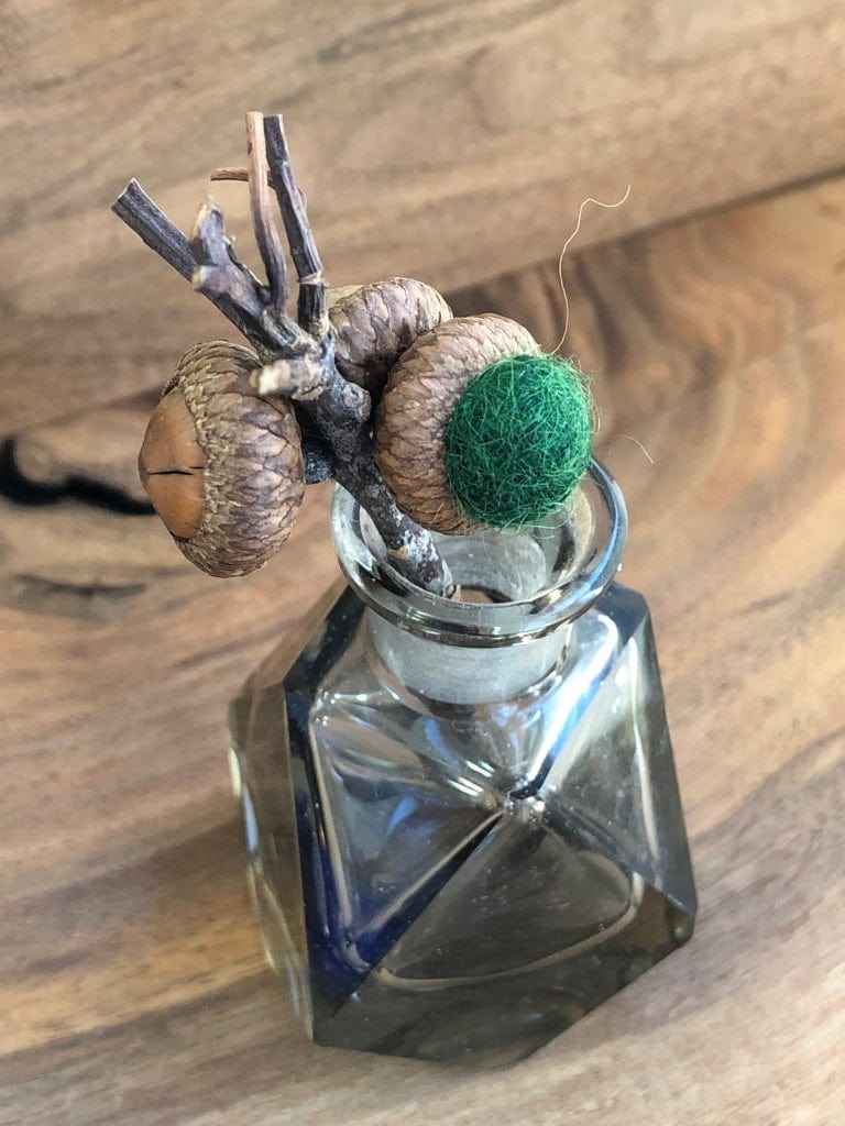 Acorn Stem | Felted | Dark Green