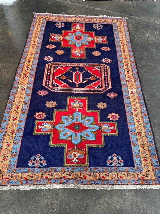 Persian Meshkin Rug | 4' 11" x 7' 10"