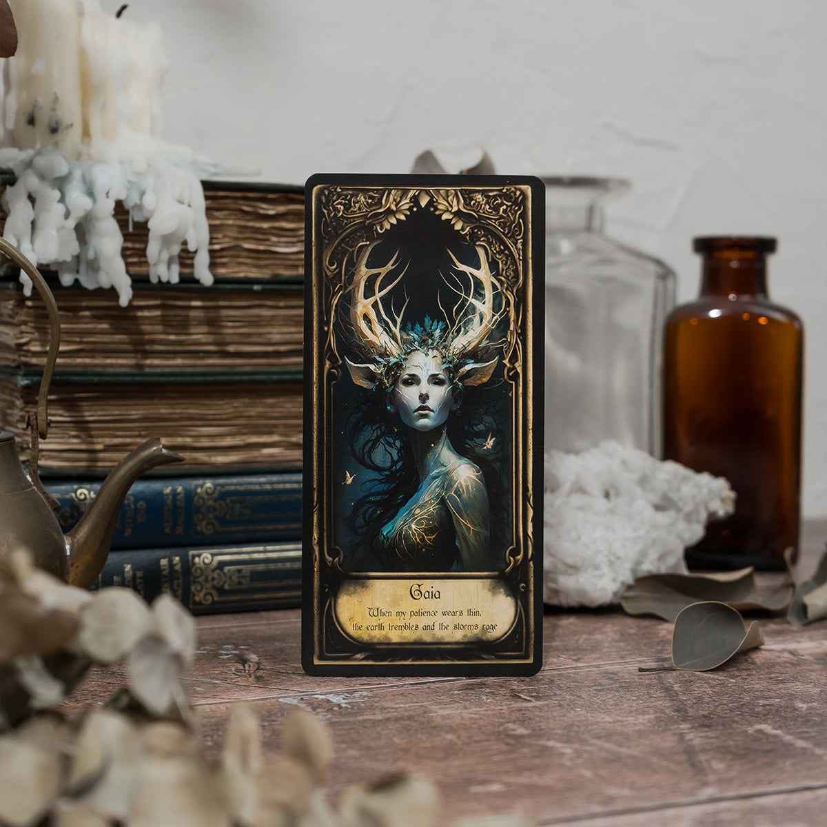 Obsidian Veil Oracle Deck