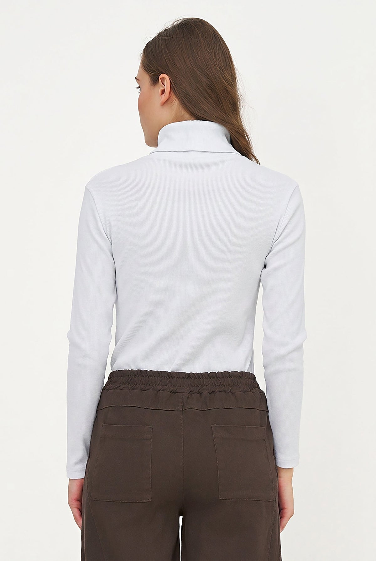 Women's Classic Rib-Knit Turtleneck Top with Long Sleeves