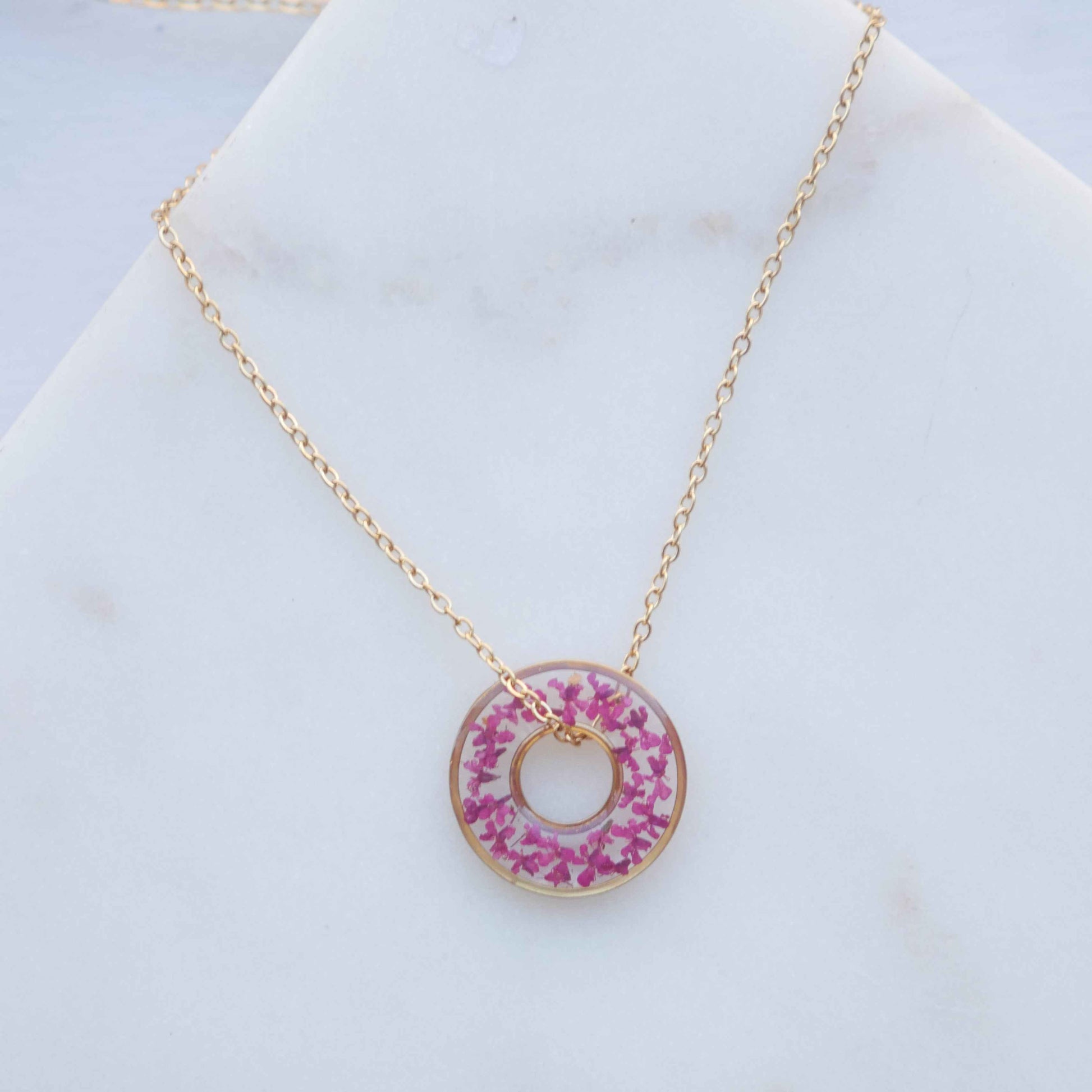 Collier Dona