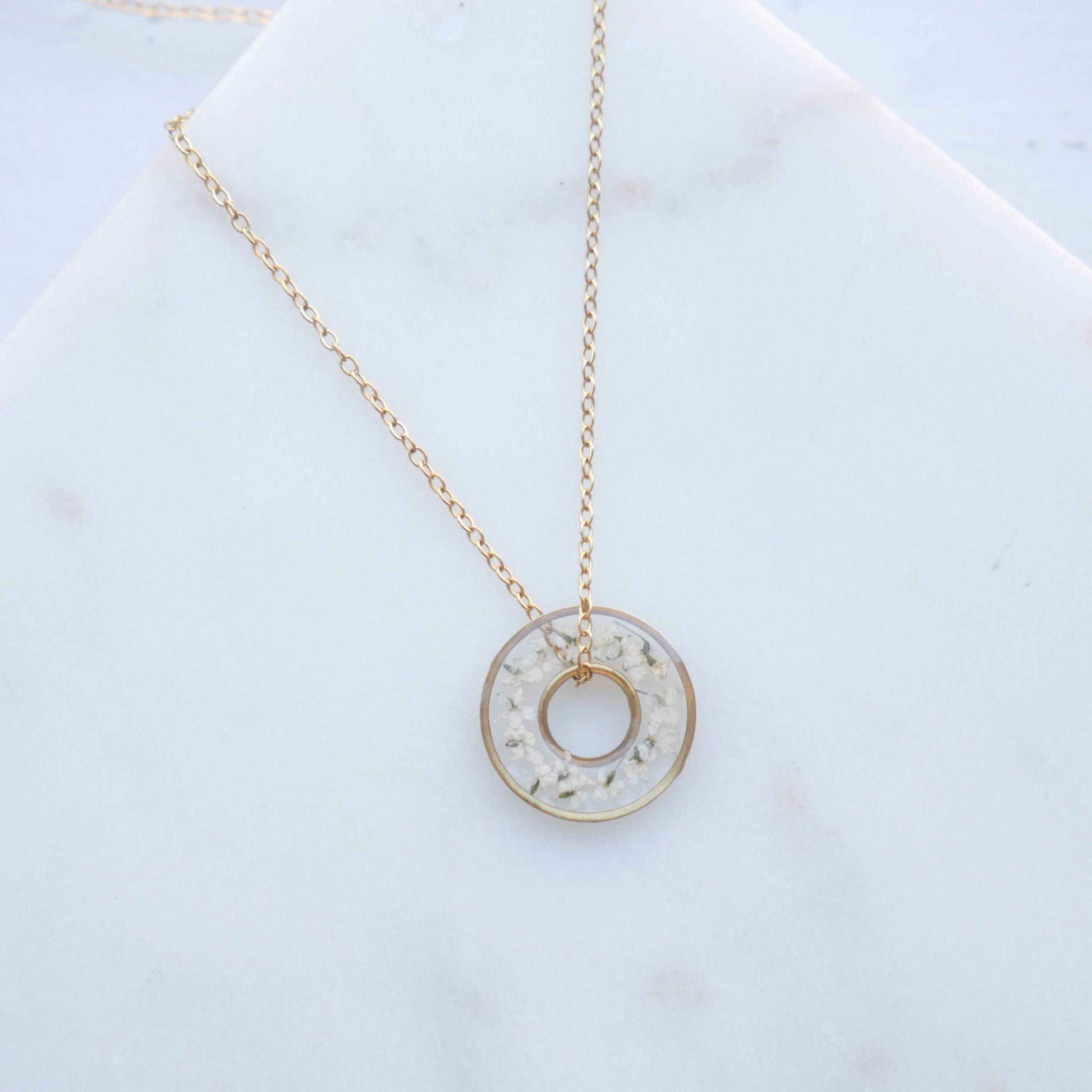 Collier Dona