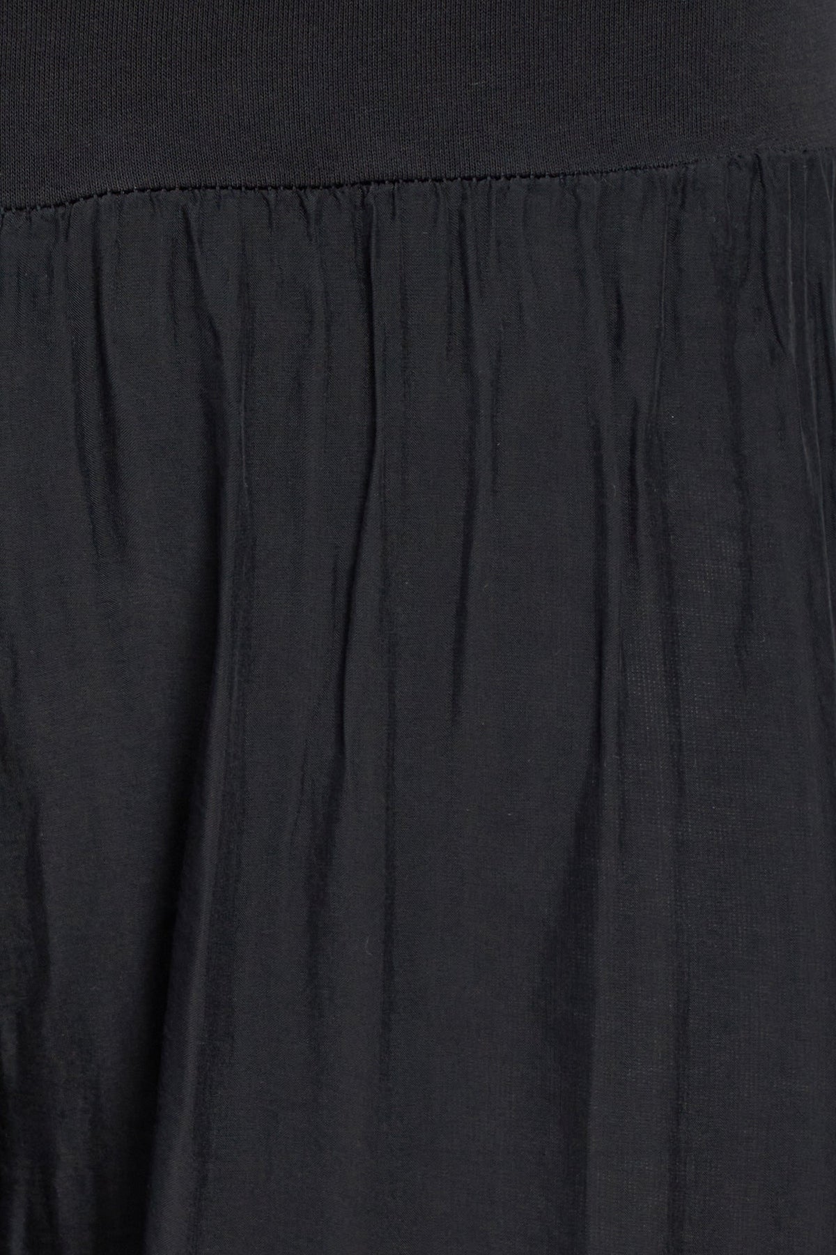 Women's Woven Pull-On Pant with a Jersey Waistband & a Bubble-Hem