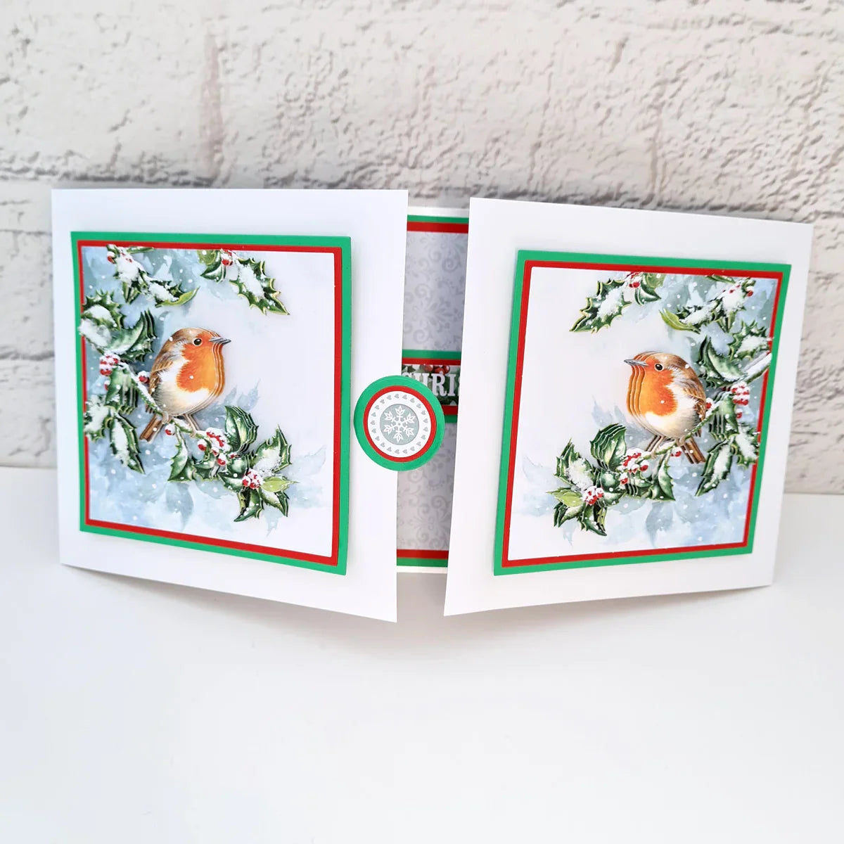 Die Cut Decoupage – Robin On Holly (Pack Of 3)