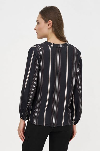 Women's Printed Woven Tunic with Buttoned V-Neck Collar & Side Slits