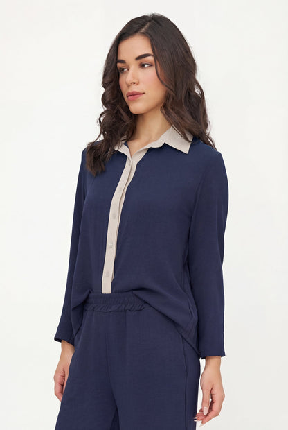 Women's Woven Color-Blocked Button-Down Long Sleeve Shirt, with a Pleated Back Detailing