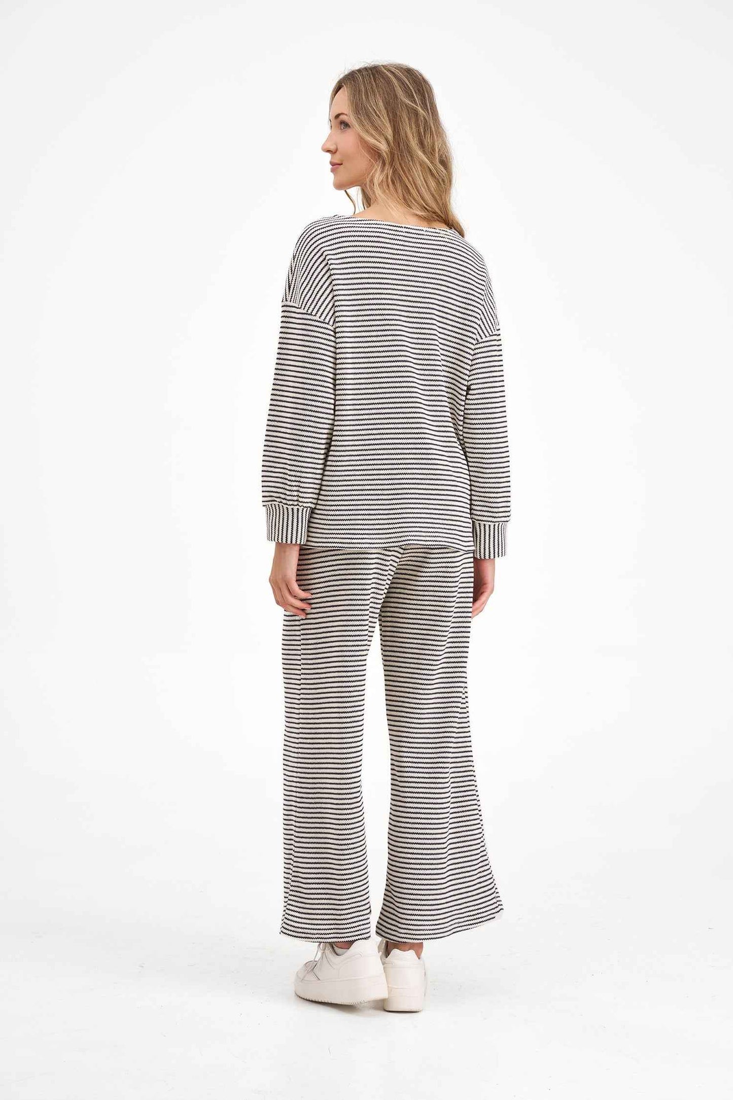 Women's Knit Sweatshirt