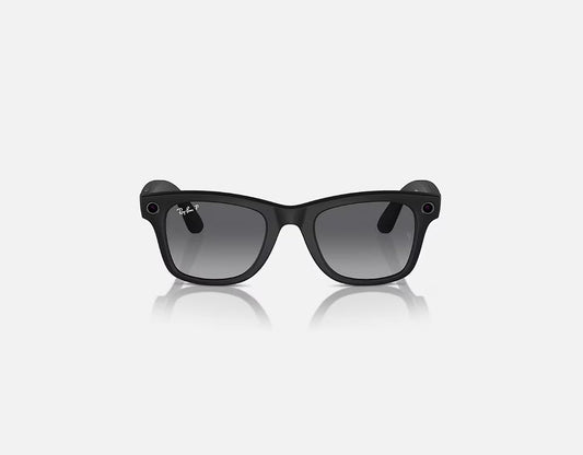 Ray-Ban Meta Glasses, Wayfarer - Matte Black/Polarized Gradient Graphite 🍁 All In One Marketplace Canada