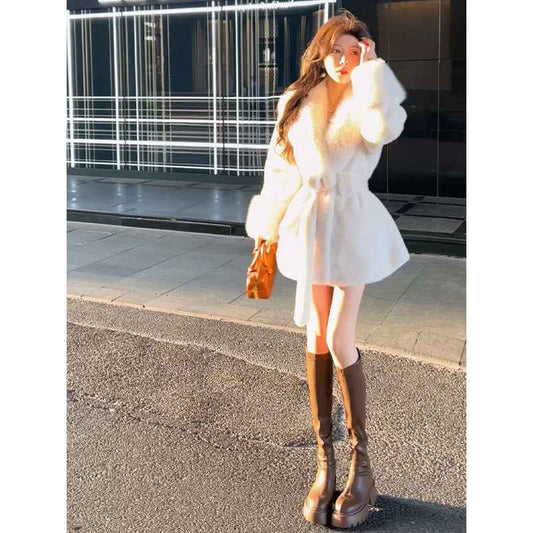Women’s Mid-Length Faux Fur Coat with Large Fur Collar & Belt – Elegant Winter Wrap Coat