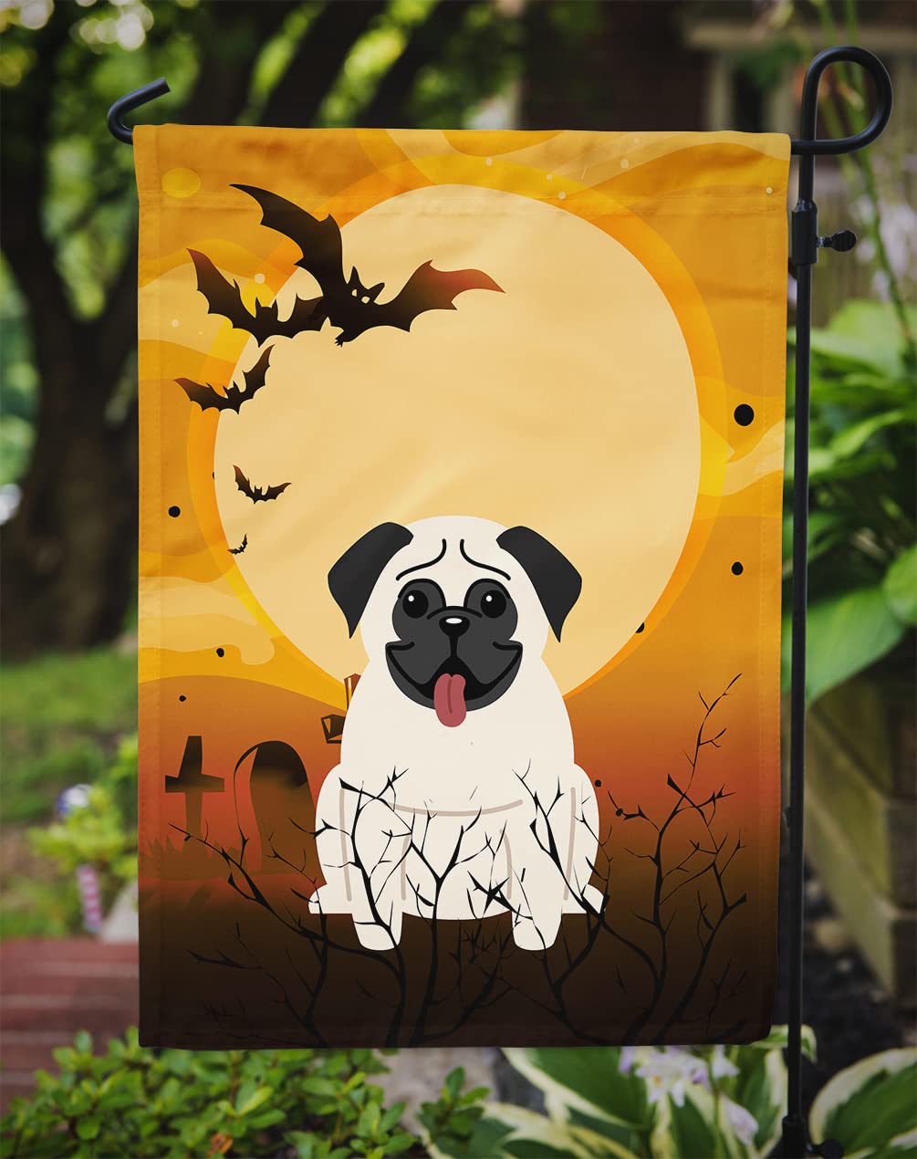 Caroline's Treasures BB4270GF Halloween Pug Cream Garden Size Flag, Small, Multicolor