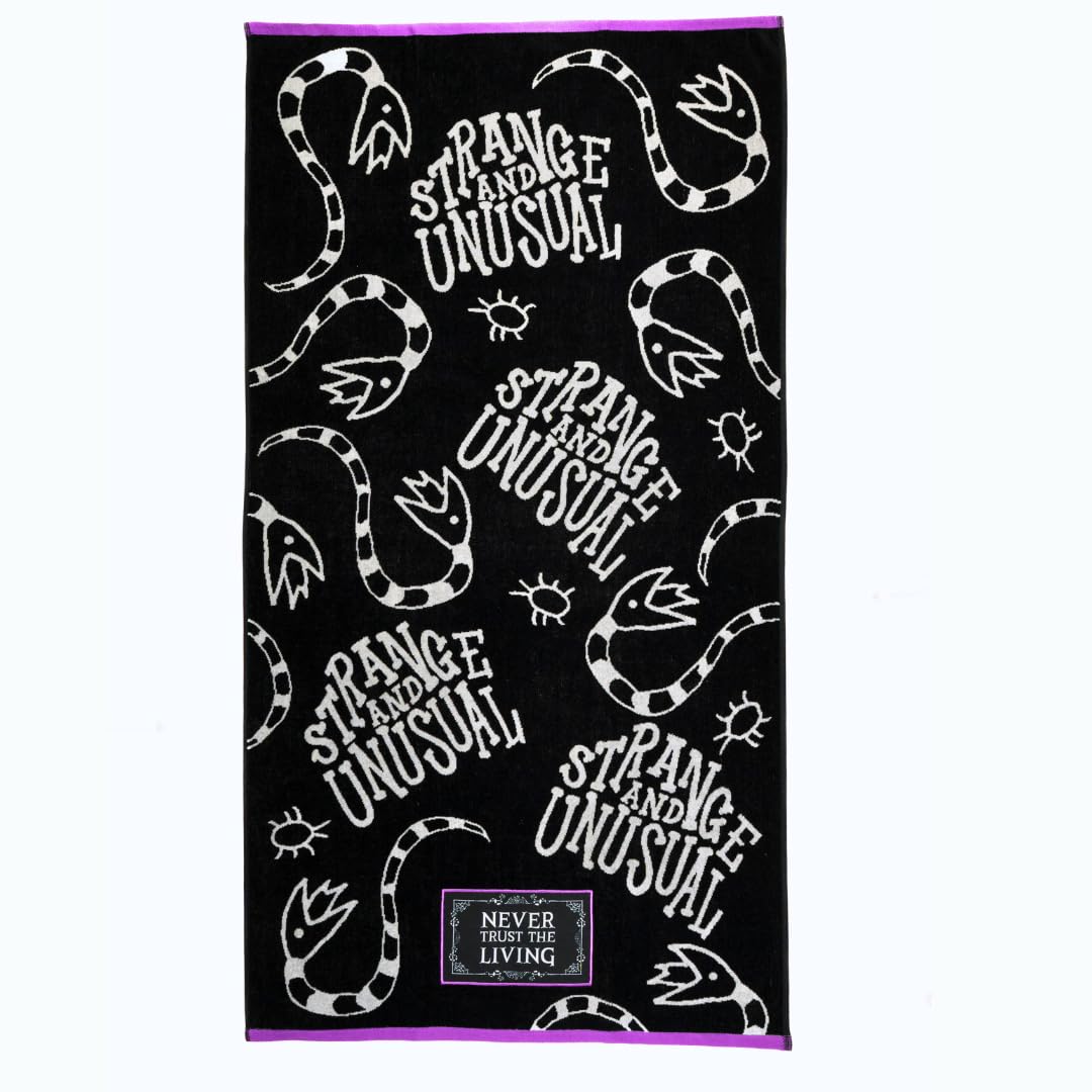 Franco Luxe Beetlejuice Halloween Goth Super Soft Plush Oversized Cotton Jacquard Bath/Pool/Beach Towel, 64 in x 34 in, (Officially Licensed Product)