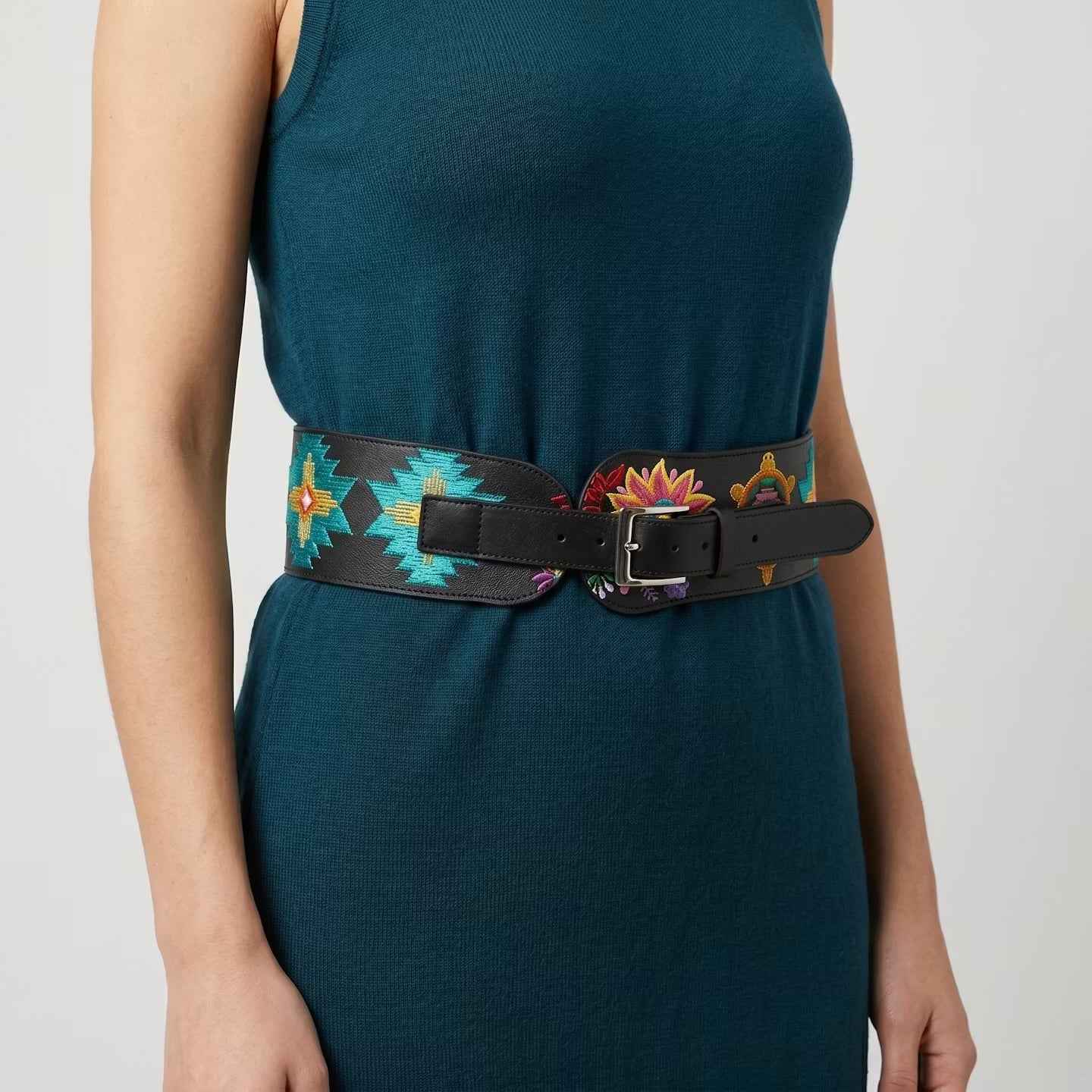Heritage Leather Regalia  Belt (Turtle)