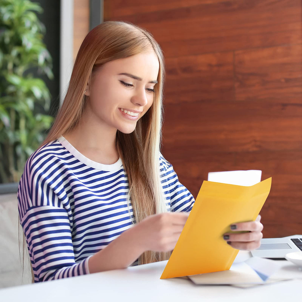 UCGOU Kraft Bubble Mailers 4x8 Inch 50 Pack Usable Size 4x7 Inch Yellow Padded Envelopes #000 Small Business Mailing Package Self Sealing Tear Resistant Boutique Bulk Mail Shipping Bags Bubble Mailers 🍁 All In One Marketplace Canada