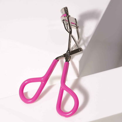 TWEEZERMAN Neon Great Grip Eyelash Curler, Pink, 0.3 Ounce 🍁 All In One Marketplace Canada