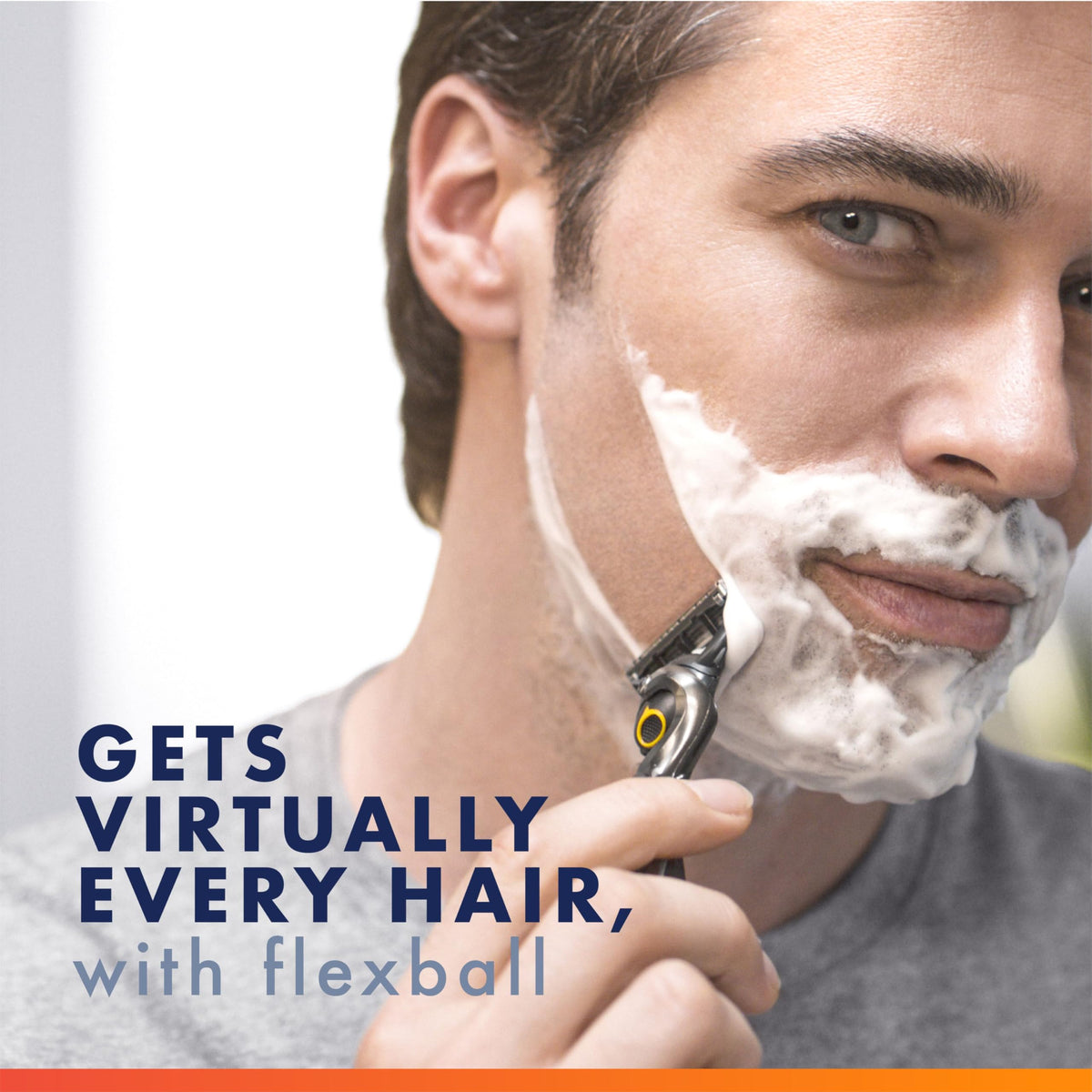 Gillette - ProGlide Shield Men's Razor, 1 Handle and 4 Refills 🍁 All In One Marketplace Canada
