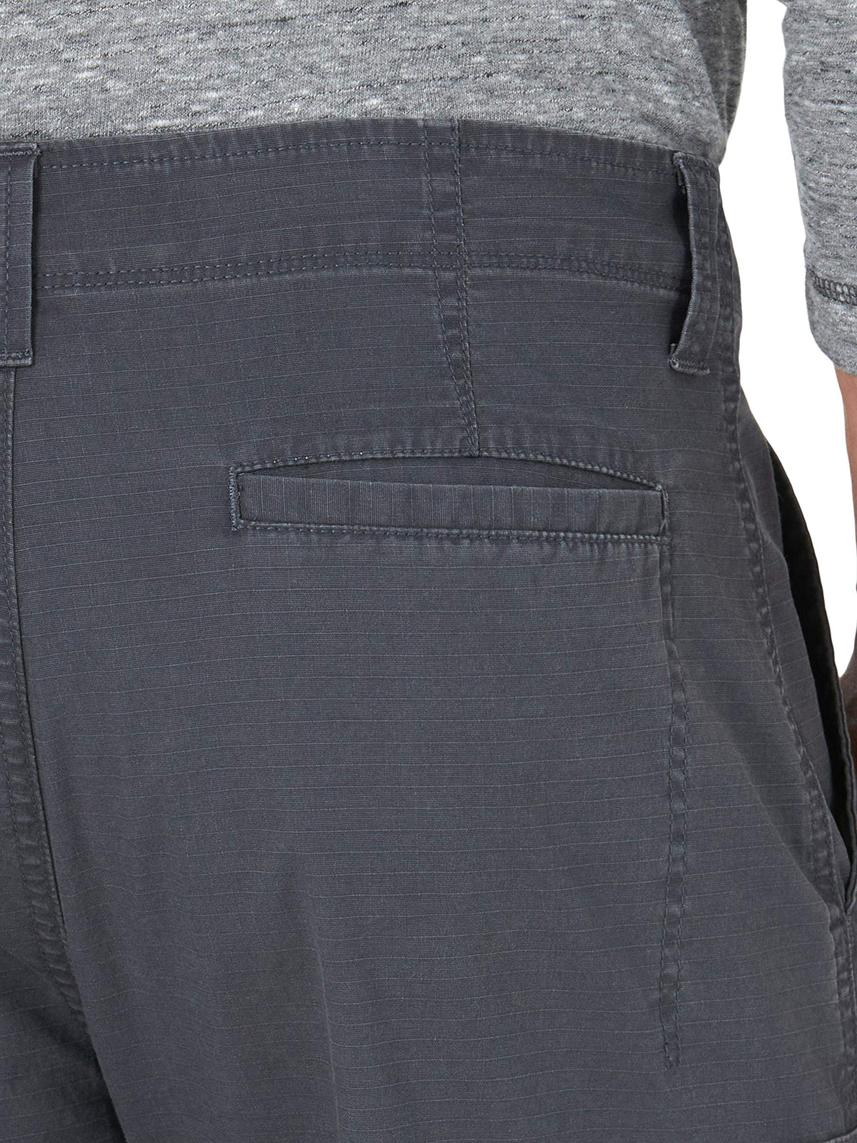 Wrangler Authentics Men's Classic Cargo Stretch Short, Anthracite, 36 🍁 All In One Marketplace Canada
