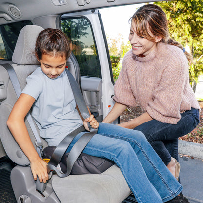 Diono Solana 2022, No Latch, Single Backless Booster Car Seat, Lightweight, Machine Washable Covers, Cup Holders, Black 🍁 All In One Marketplace Canada