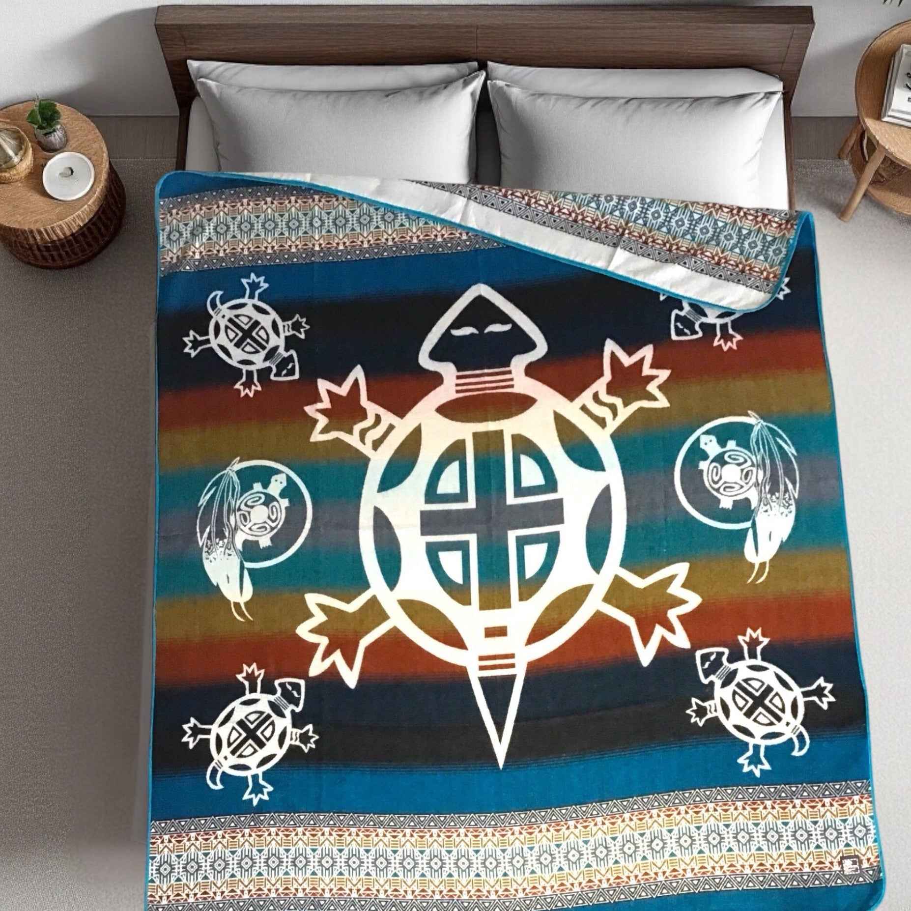 OLDTRIBES™ Turtle and feathers Reversible Alpaca Blanket