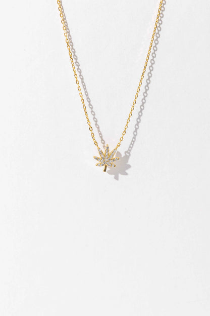 18K GOLD CANNABIS LEAF NECKLACE