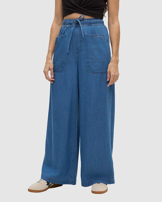 Denim Crestwood Pant