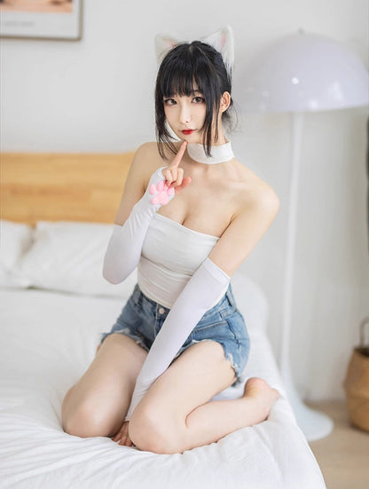 Cat Paw Sleeves with 3D Cat Paw Paddings Anime Style Velvet Cosplay Sleeves