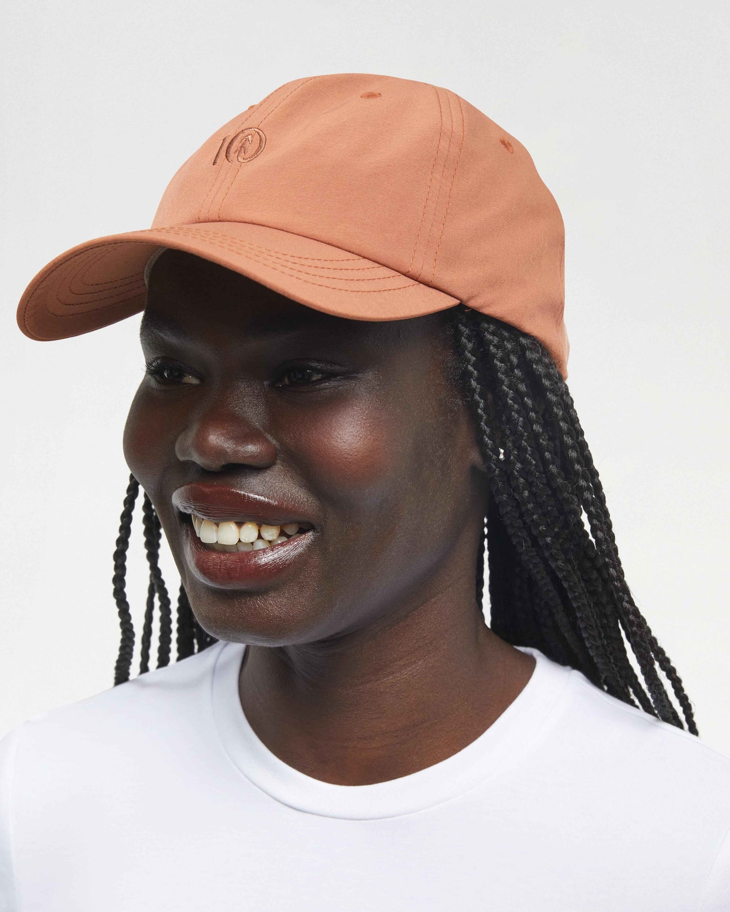 InMotion Peak Hat
