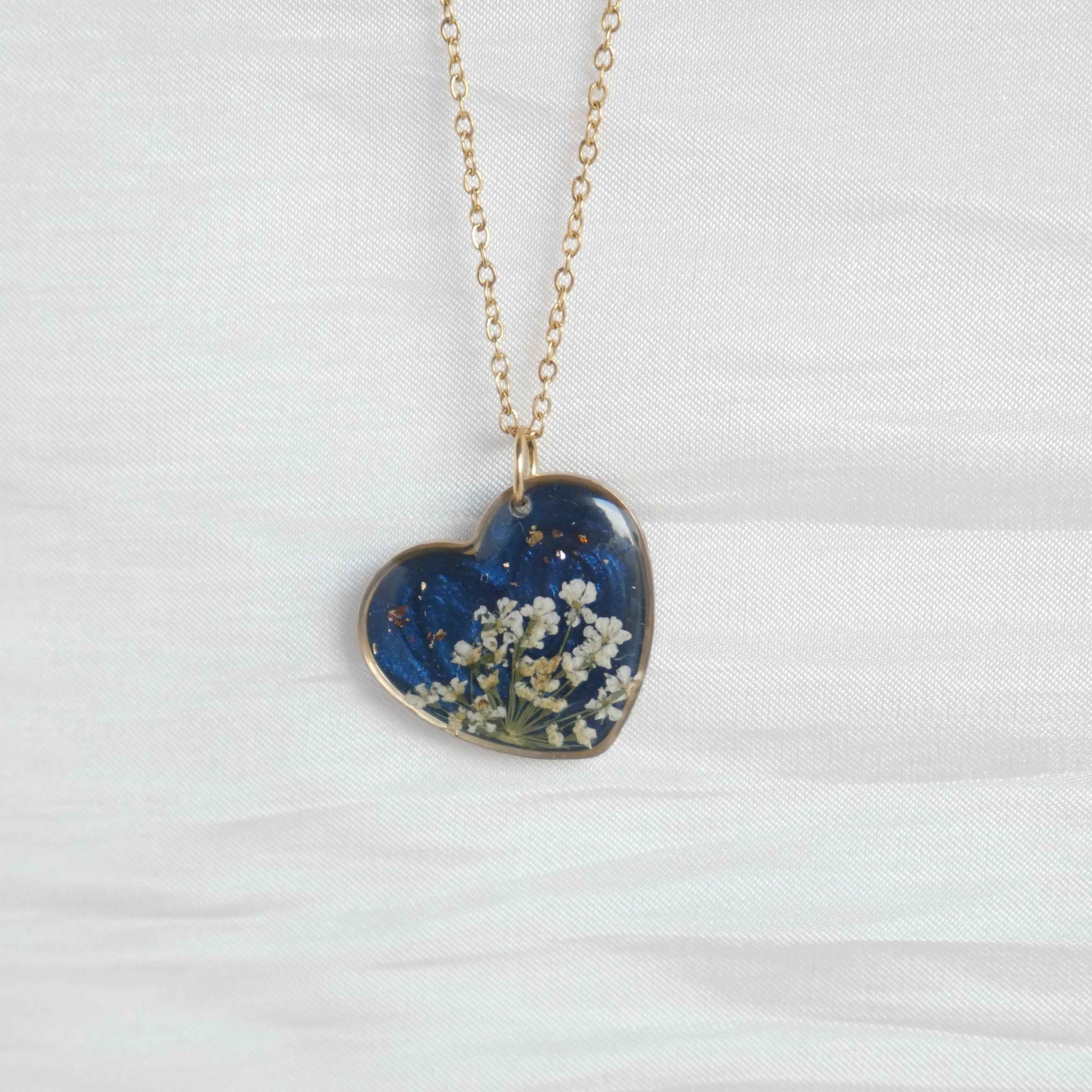 Collier céleste - fleurs de carottes coeur 20mm