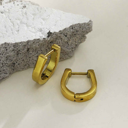 CADEO: 'Lucky' Horse-Shoe Shaped Contemporary Hoop Earrings