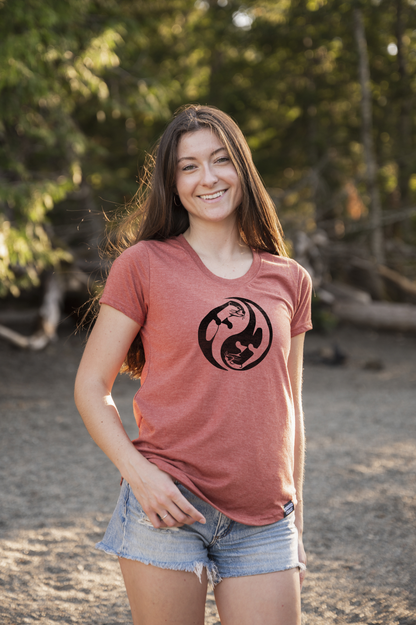 OTTER YING/YANG - Women's Eco Tee