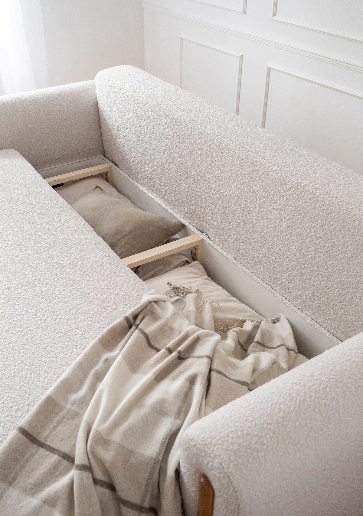 Arcadova 3 Seater Storage Sleeper Sofa - Beige