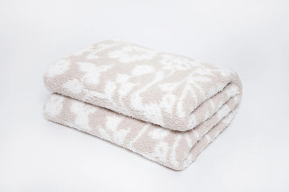 Blushing Beige & White Vintage Floral Print Extended Throw
