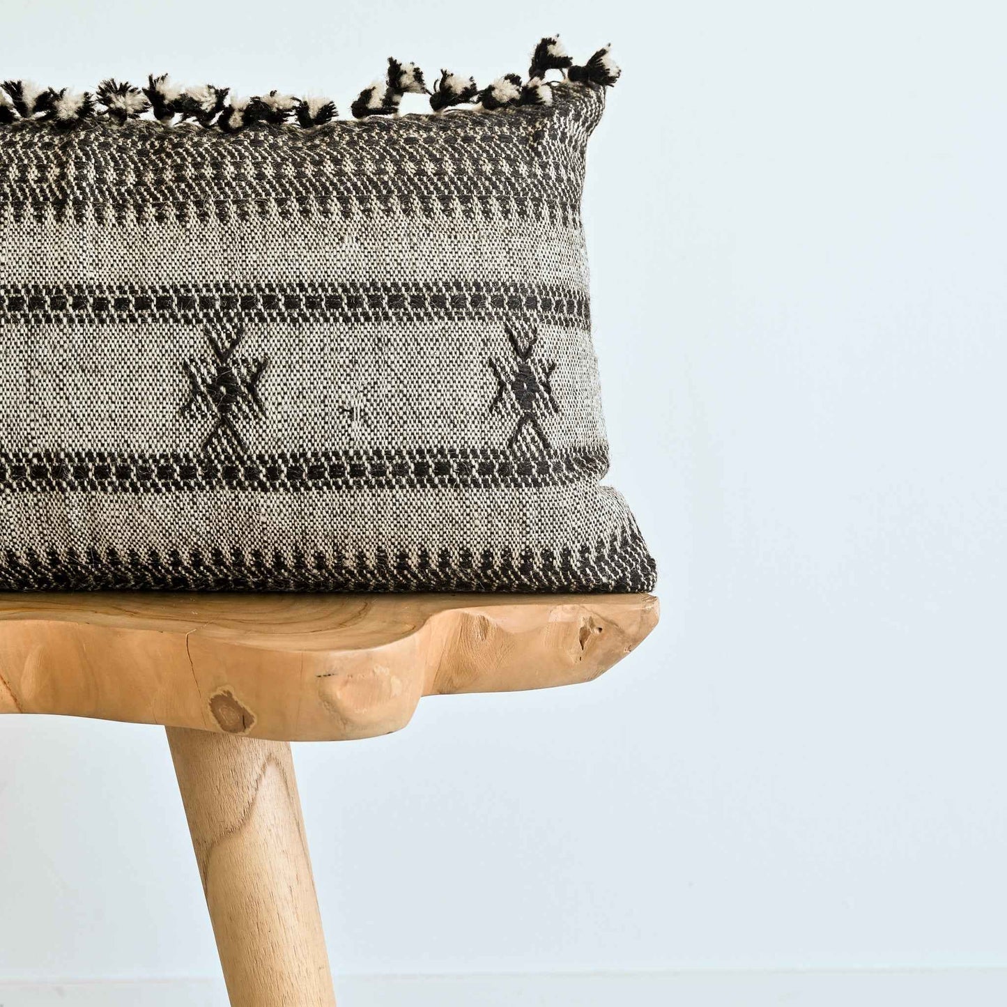 BHUJODI PILLOW COVER - BLACK