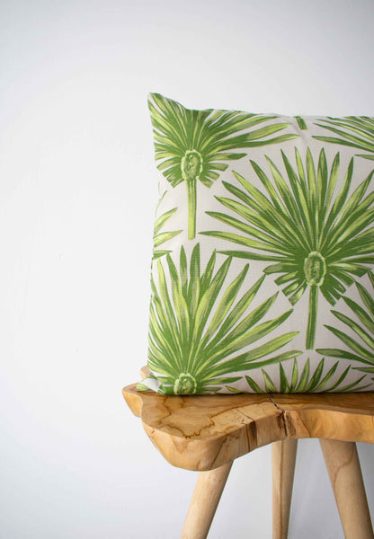 OUTDOOR PILLOW - GREEN PALM LEAF 20"