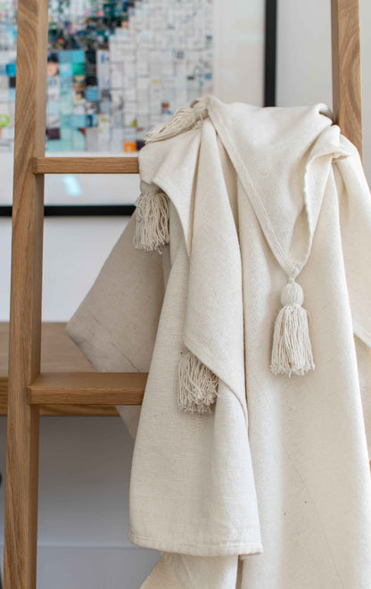 THROW BLANKET - FREYA
