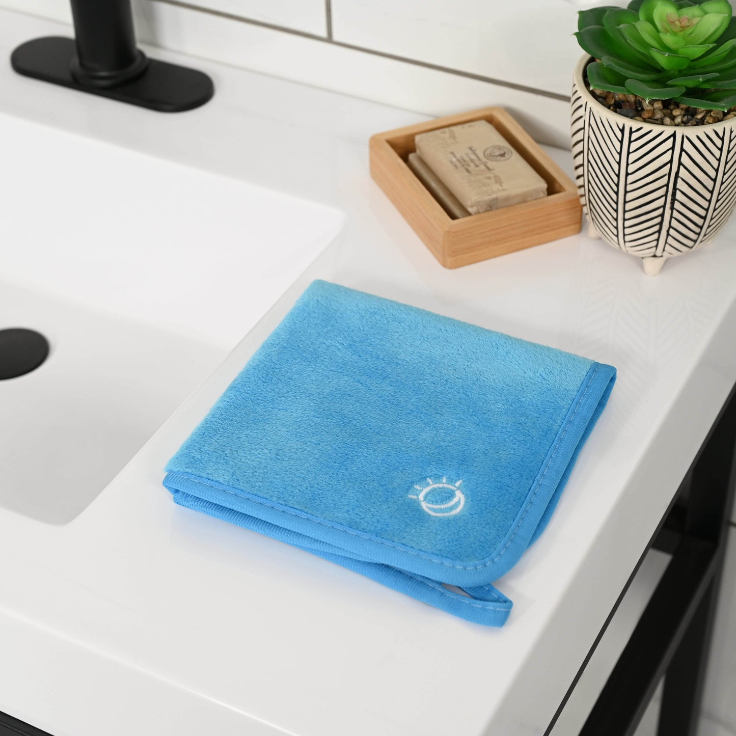 GlowAway Makeup Remover  Cloth Set