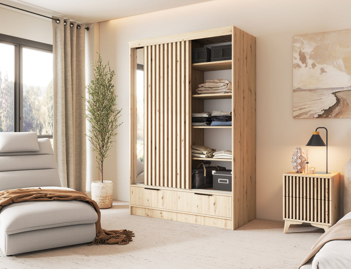 Voodi II Oak Wood Paneled Free Standing Wardrobe - Light Artisan Oak