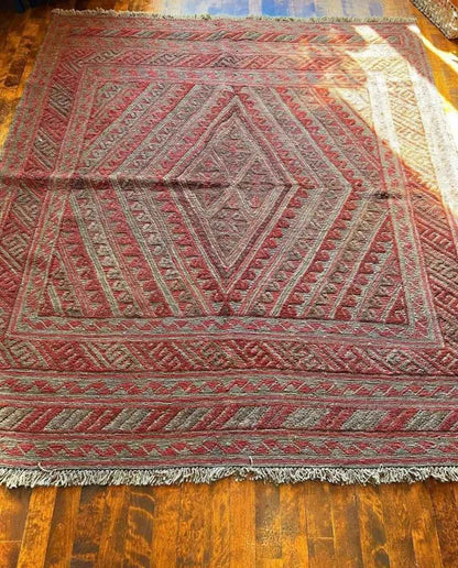 Afghan Rug | 5' 7" x 5'