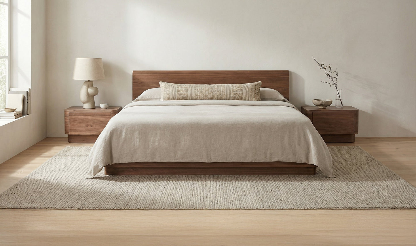 Alfred Round Bedroom Set